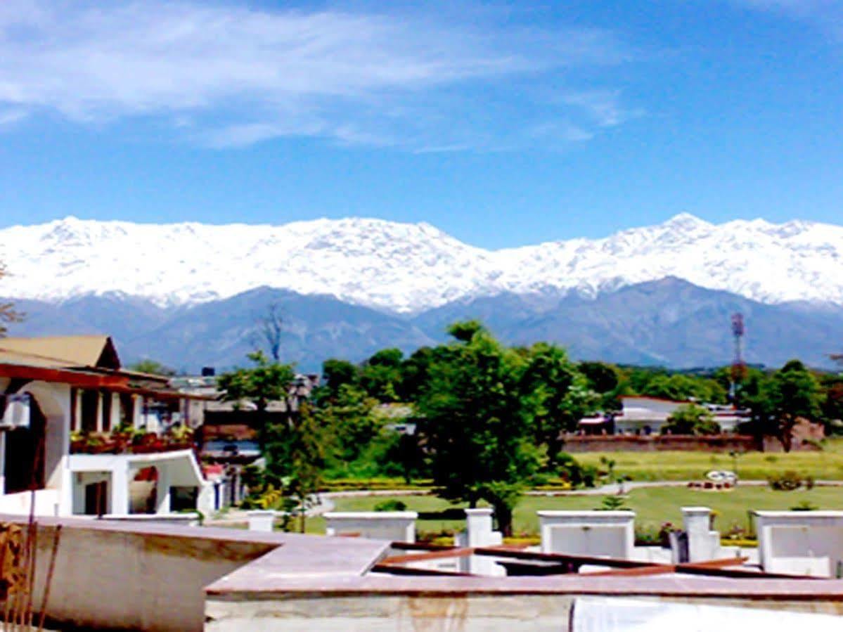 Hotel The Grand Raj Palampur Exterior photo